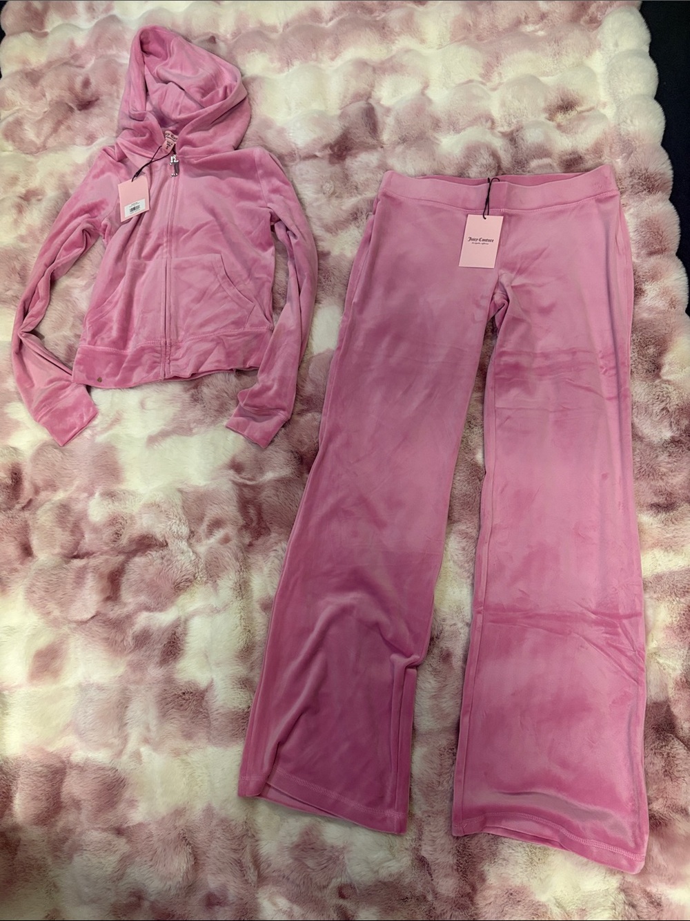 NWT Juicy Couture Velour Bling Zip Hoodie & Wide-Leg Bling butt Pants Set - Pink